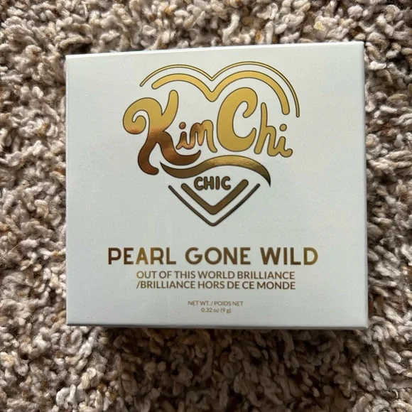 KimChi Highlighter- Pearl Gone Wild - Picture 3 of 3